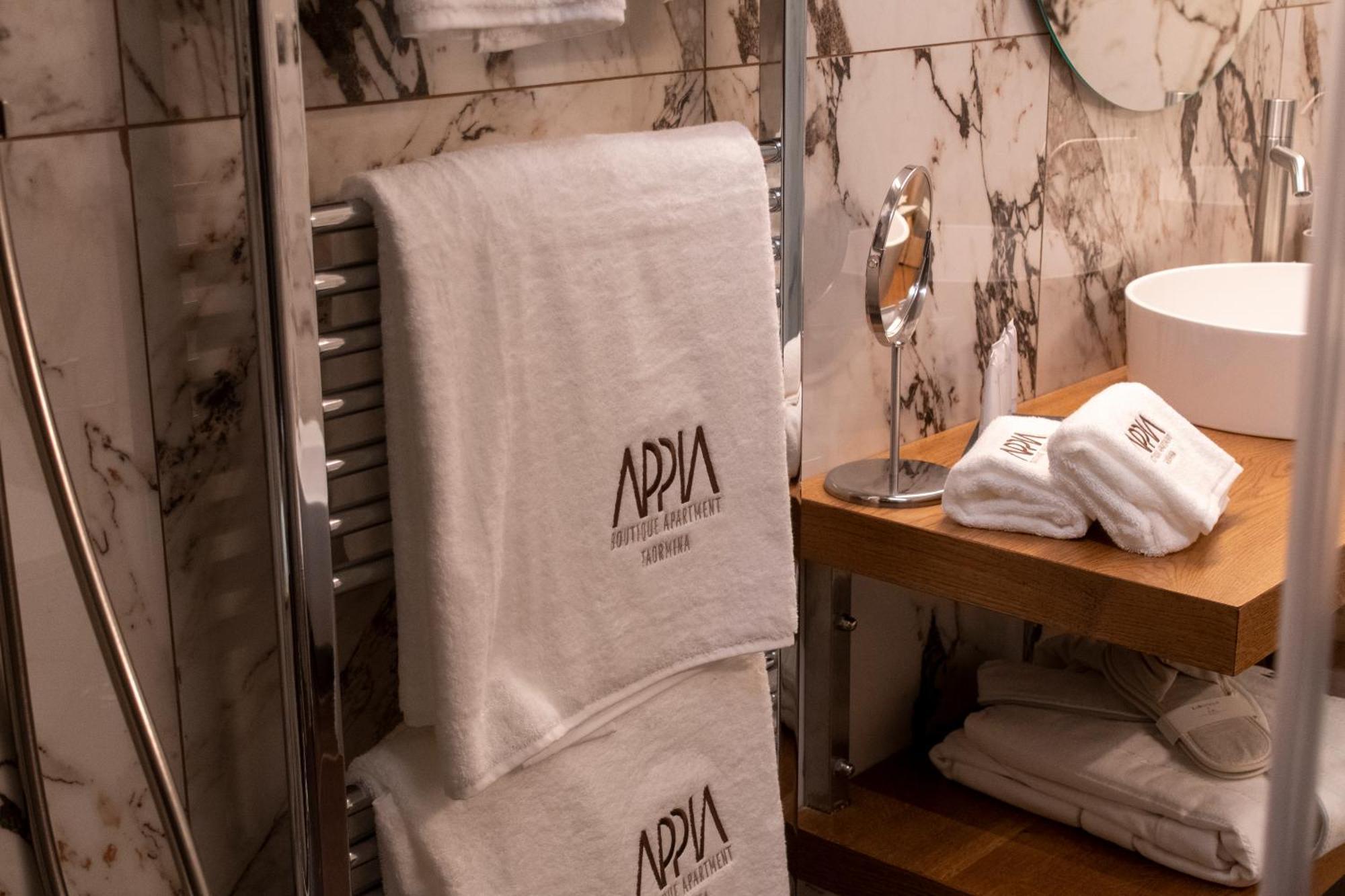 Appia Boutique Apartment Taormina Ngoại thất bức ảnh